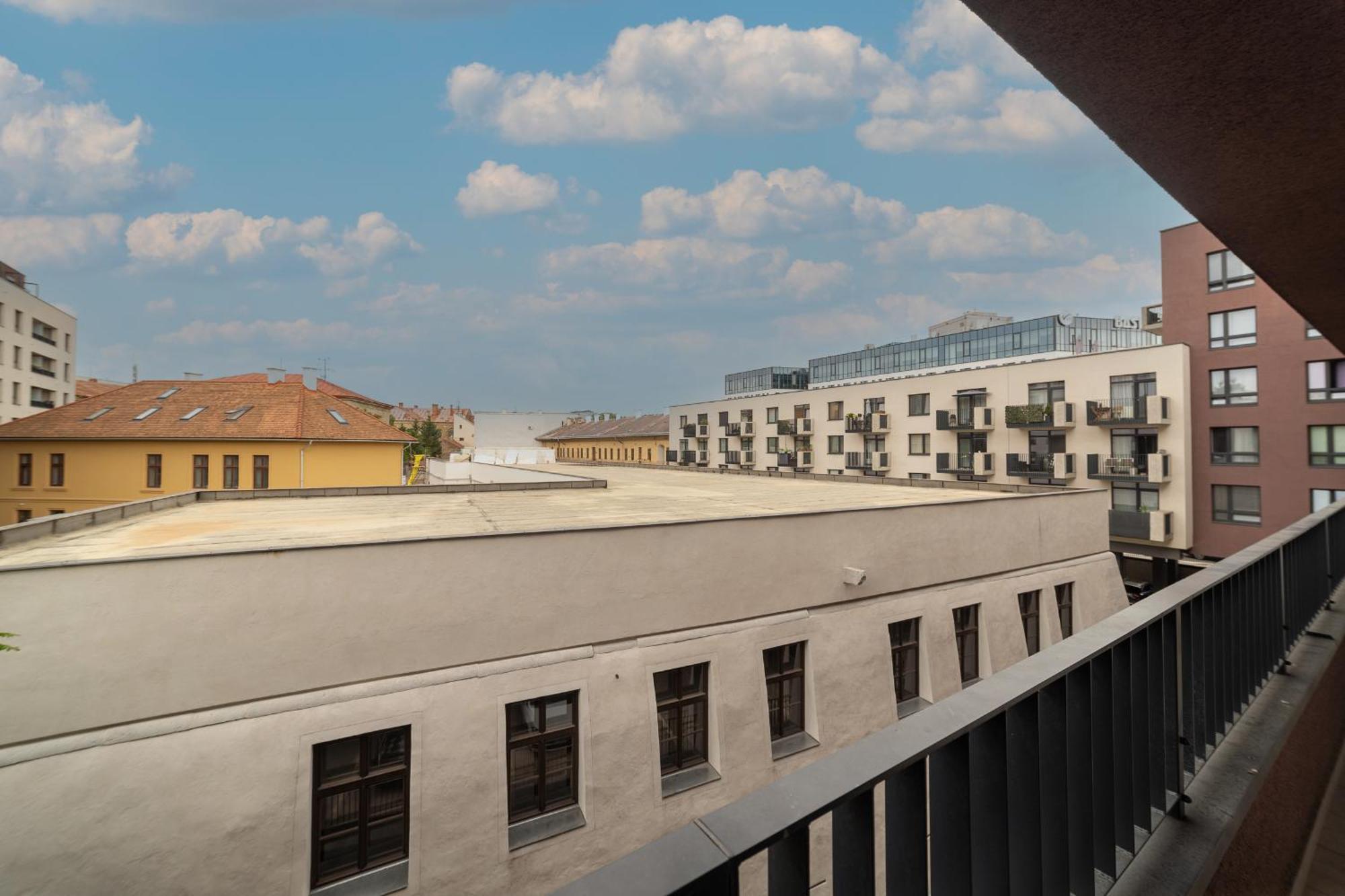 Ar Rezidencia Mlynska Basta Apartment Caşonia Exterior foto